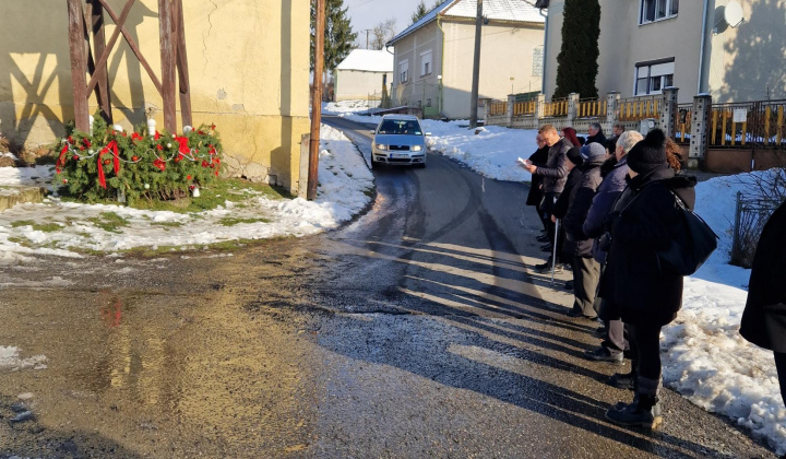 Zapálenie 1. adventnej sviečky 