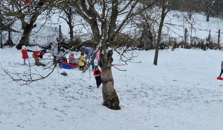 Sánkovačka Materská Škôlka Husiná 